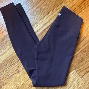 Lululemon leggings wunder under style